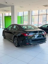 Toyota Camry 2026 — фото 2 из 6