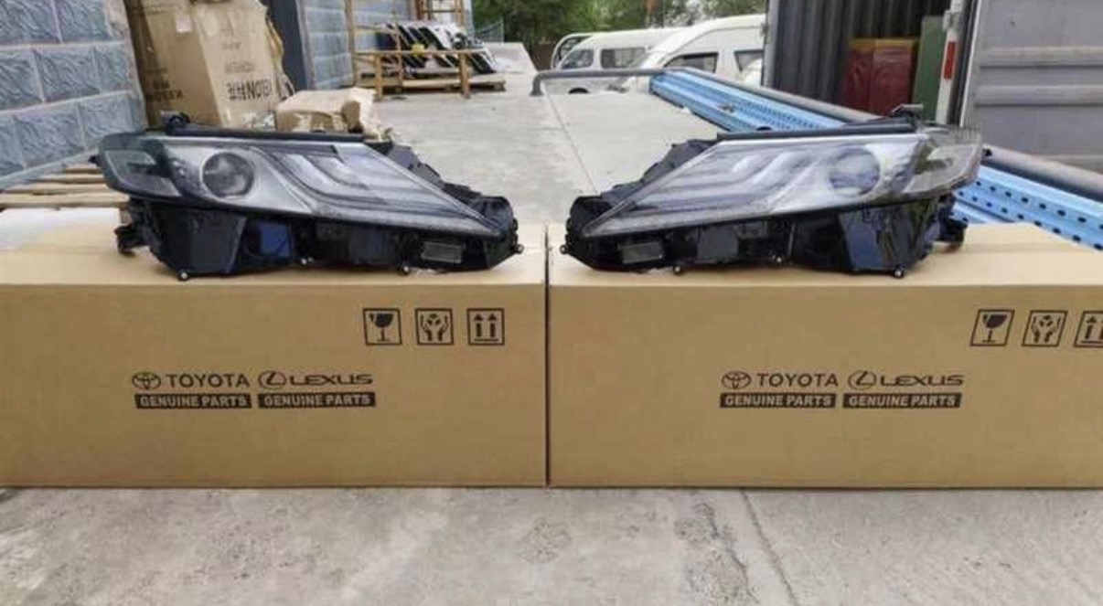 Передние фары от Toyota Camry 6 GR, Душанбе