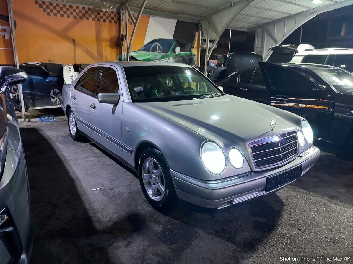 Mercedes-Benz E class, 1996, Душанбе