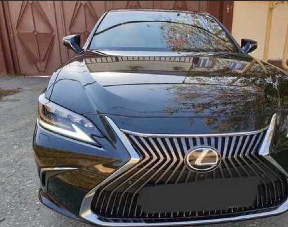Передний обвес от Lexus Es, Душанбе