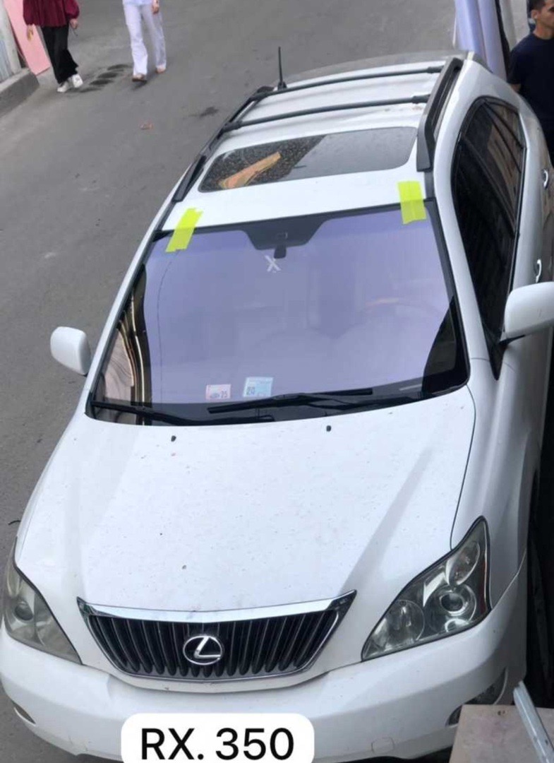 Фиолетовое стекло для Lexus RX 330/350/400h, Душанбе