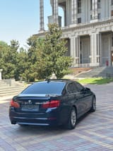 BMW 5 series 2011 — фото 4 из 5