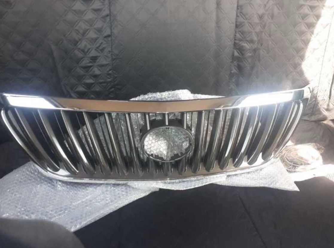 Решетка радиатора от Lexus RX350, Душанбе