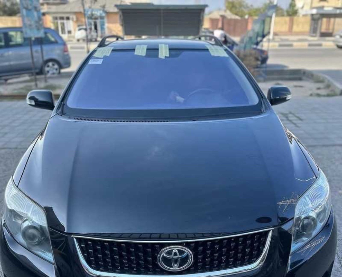 Лобовое стекло фиолетовый на Toyota Fielder, Душанбе
