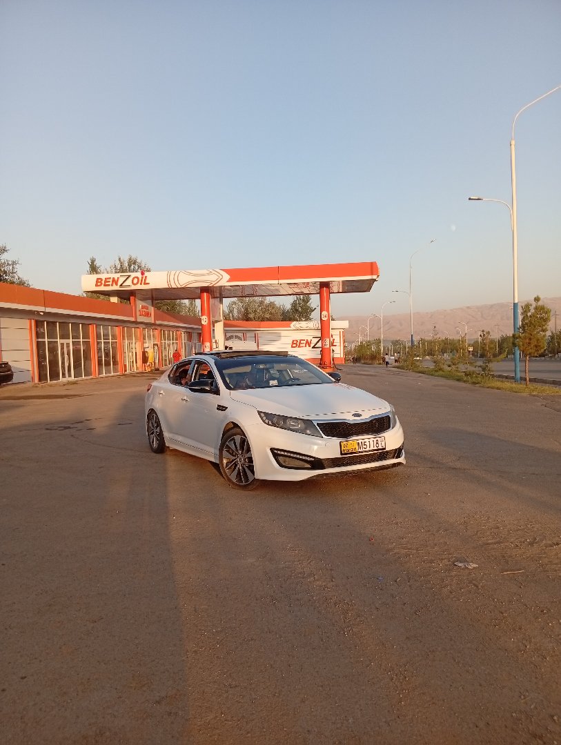 Kia K5, 2011, Душанбе