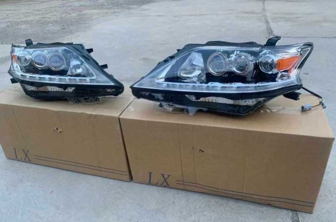 Передние фары на Lexus RX450h, Душанбе