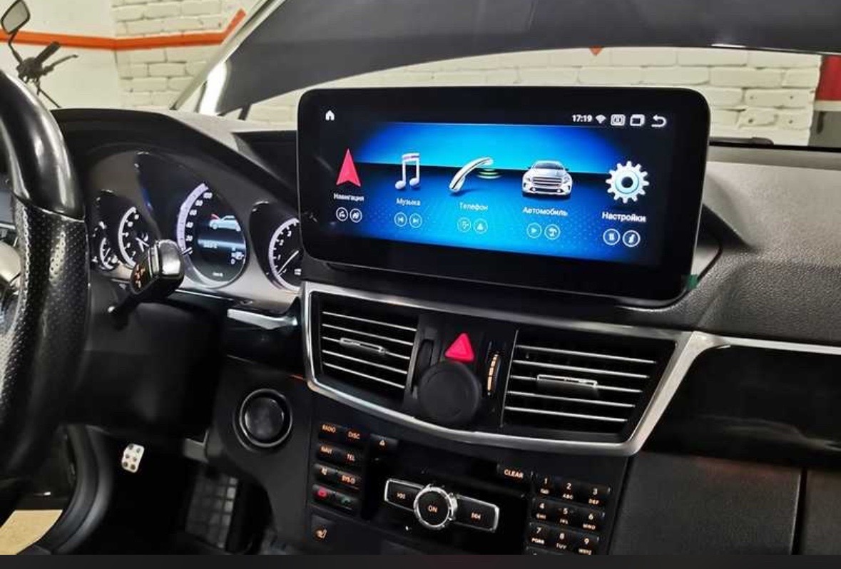 Монитор Мультимедиа Mercedes Benz E class W212, Душанбе