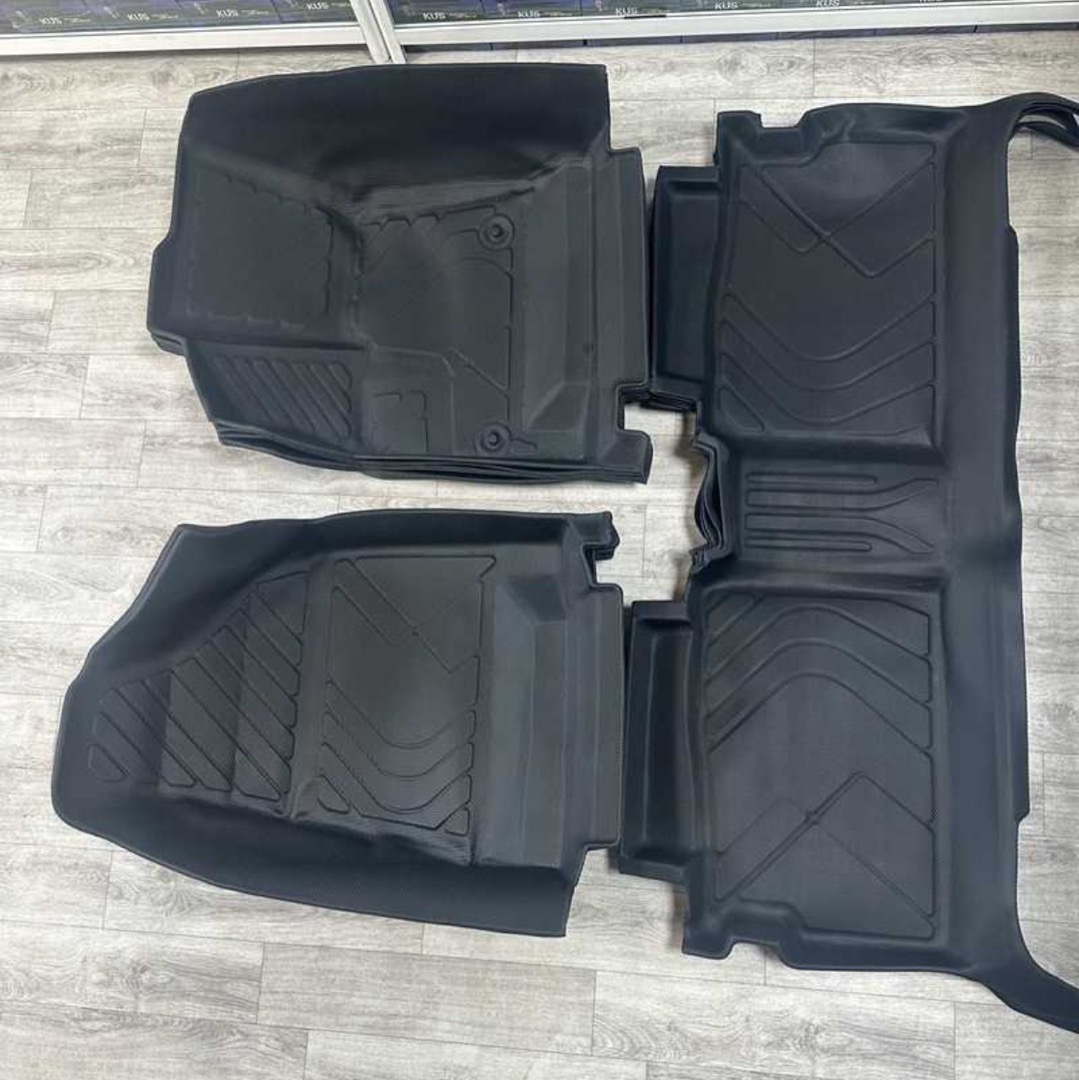 Полики салона BYD E2, Душанбе