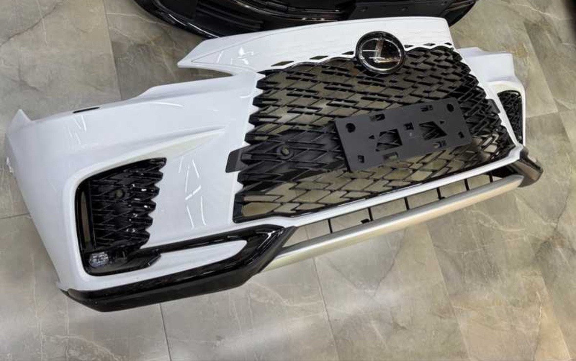 Передний Бампер На Lexus RX, Душанбе