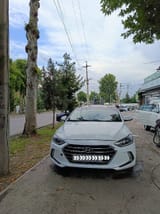 Hyundai Elantra 2017 — фото 1 из 8