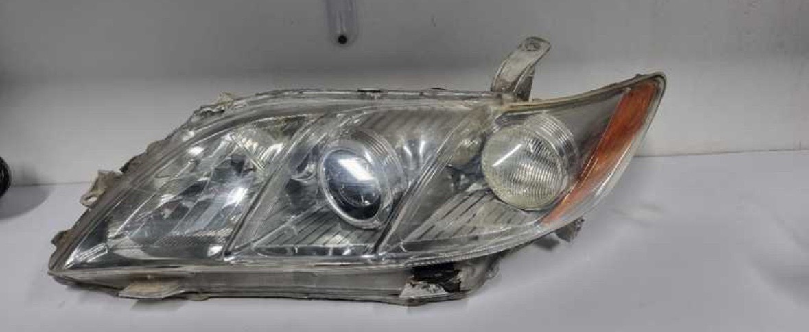 Левая фара от Toyota Camry V40, Душанбе