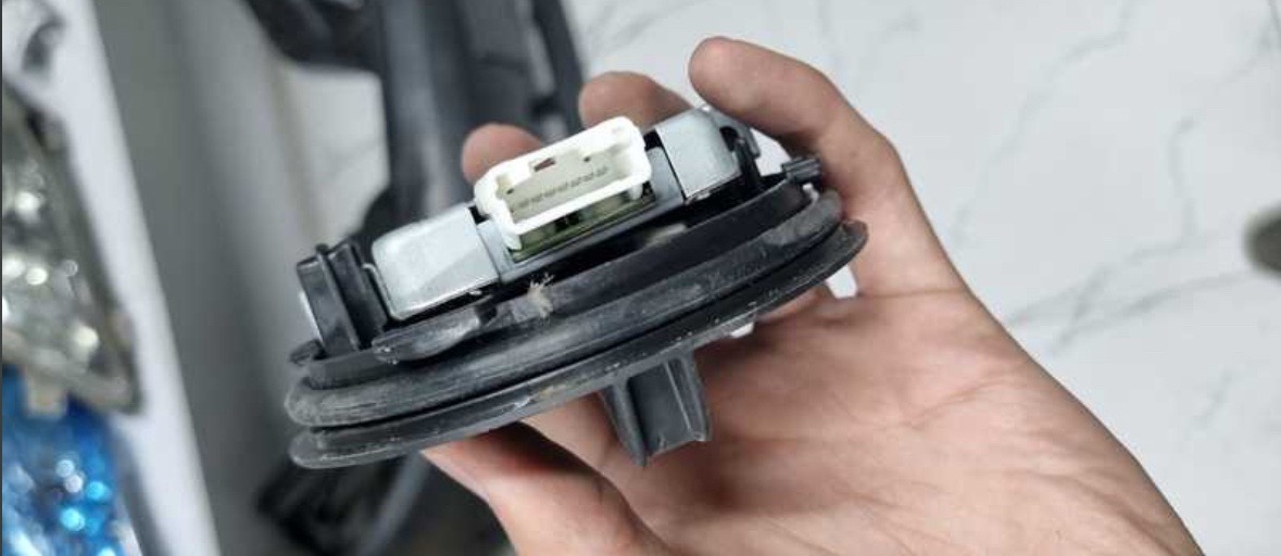 База от Фар на Toyota Camry 5 эксклюзив, Душанбе