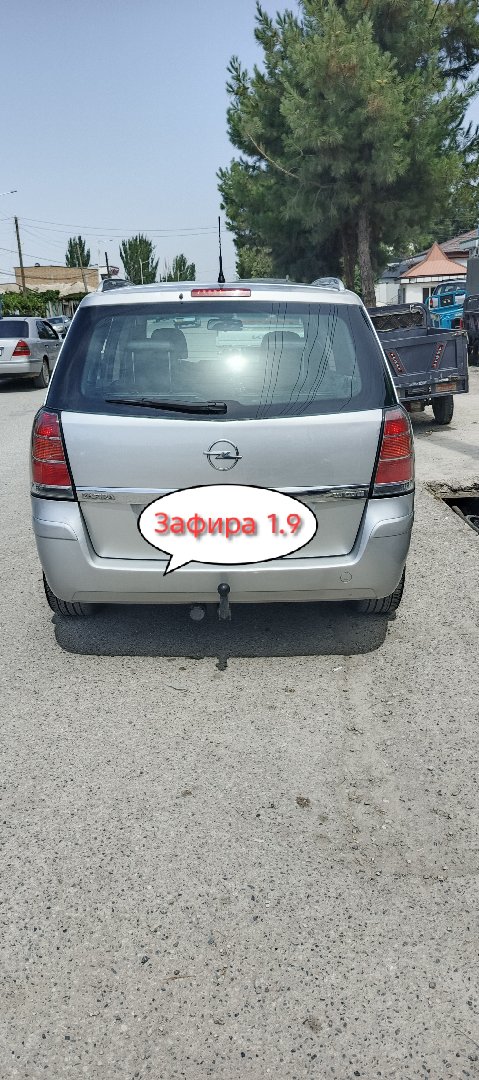 Opel Zafira, 2006, Спитамен