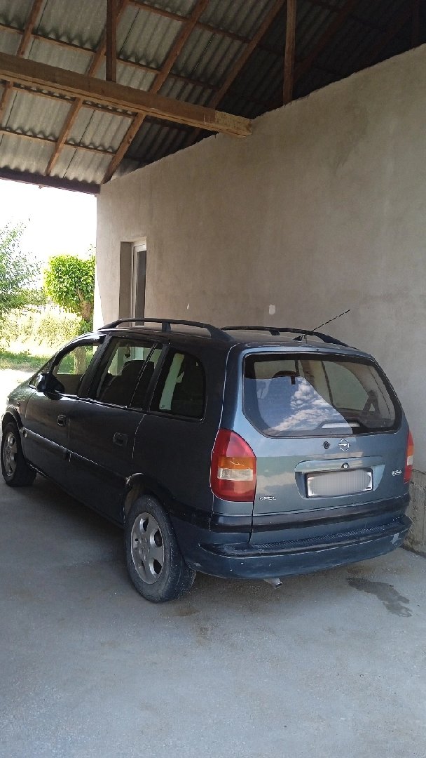 Opel Zafira, 2000, Худжанд