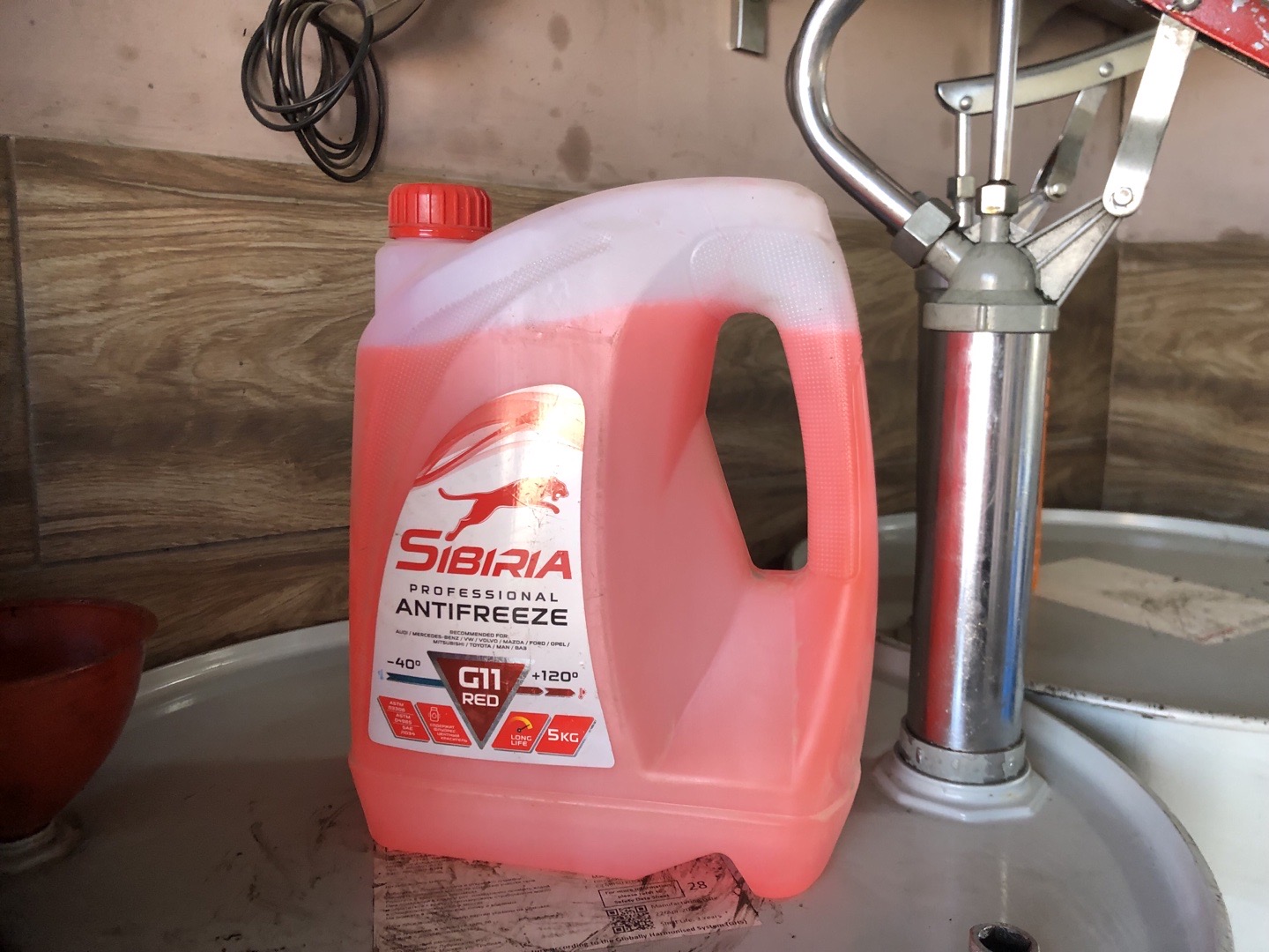 антифриз марки Sibiria Professional G11 Red, Душанбе