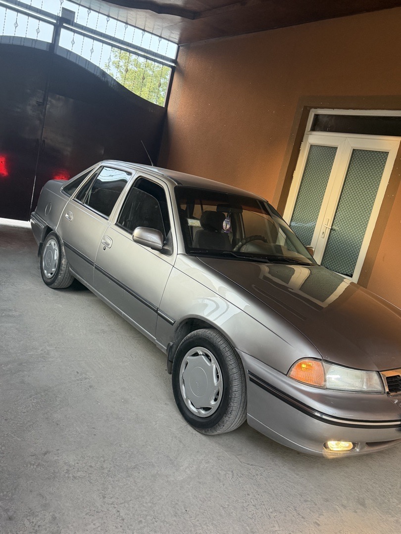 Daewoo Nexia, 1996, Душанбе