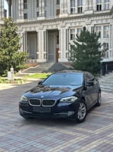 BMW 5 series 2011 — фото 1 из 5
