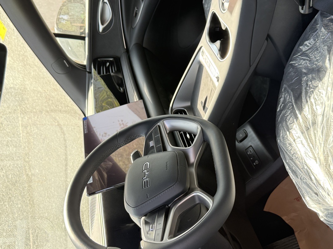 BYD S6, 2026, Душанбе