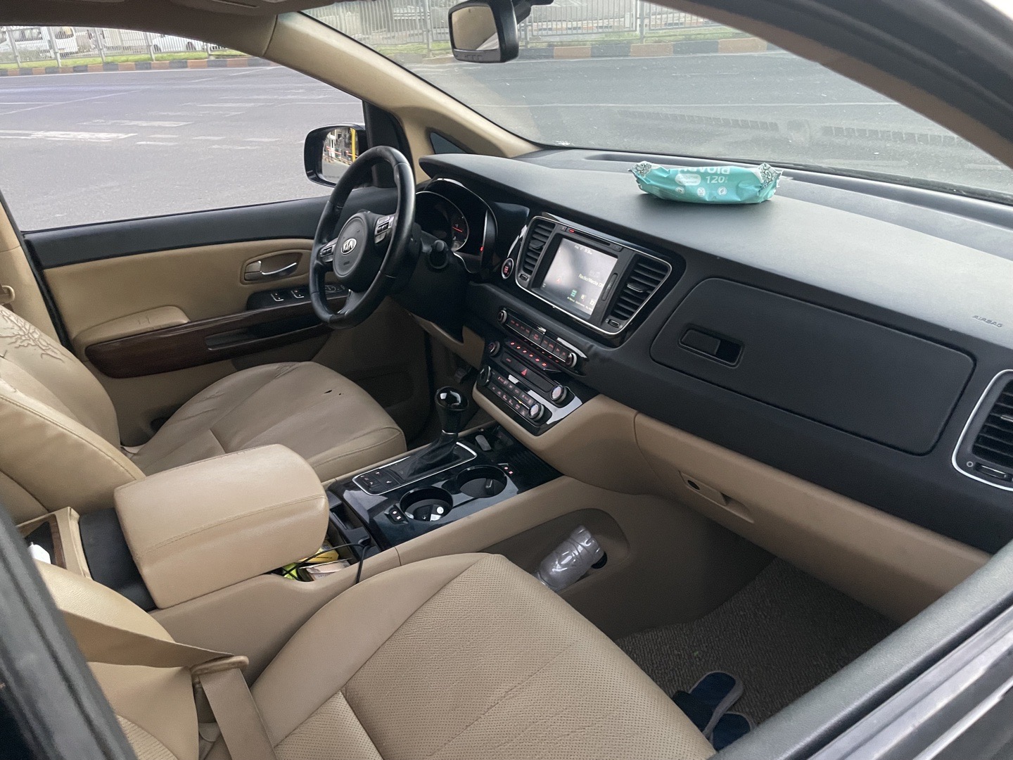 Kia Carnival, 2014, Душанбе