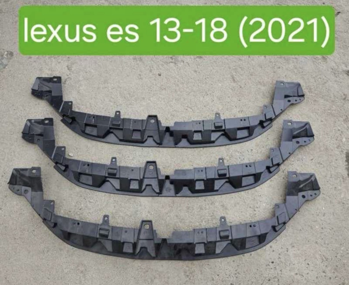 Крепление верхней части бампера от Lexus ES 2018, Душанбе