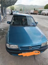 Opel Astra F 1994 — фото 1 из 4