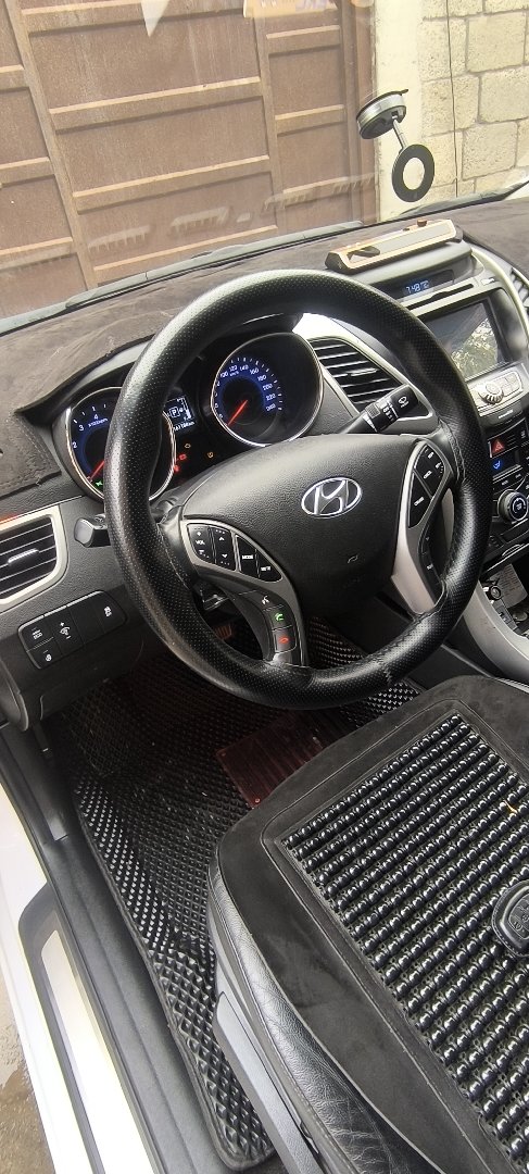 Hyundai Avante 2014 — фото 5 из 8