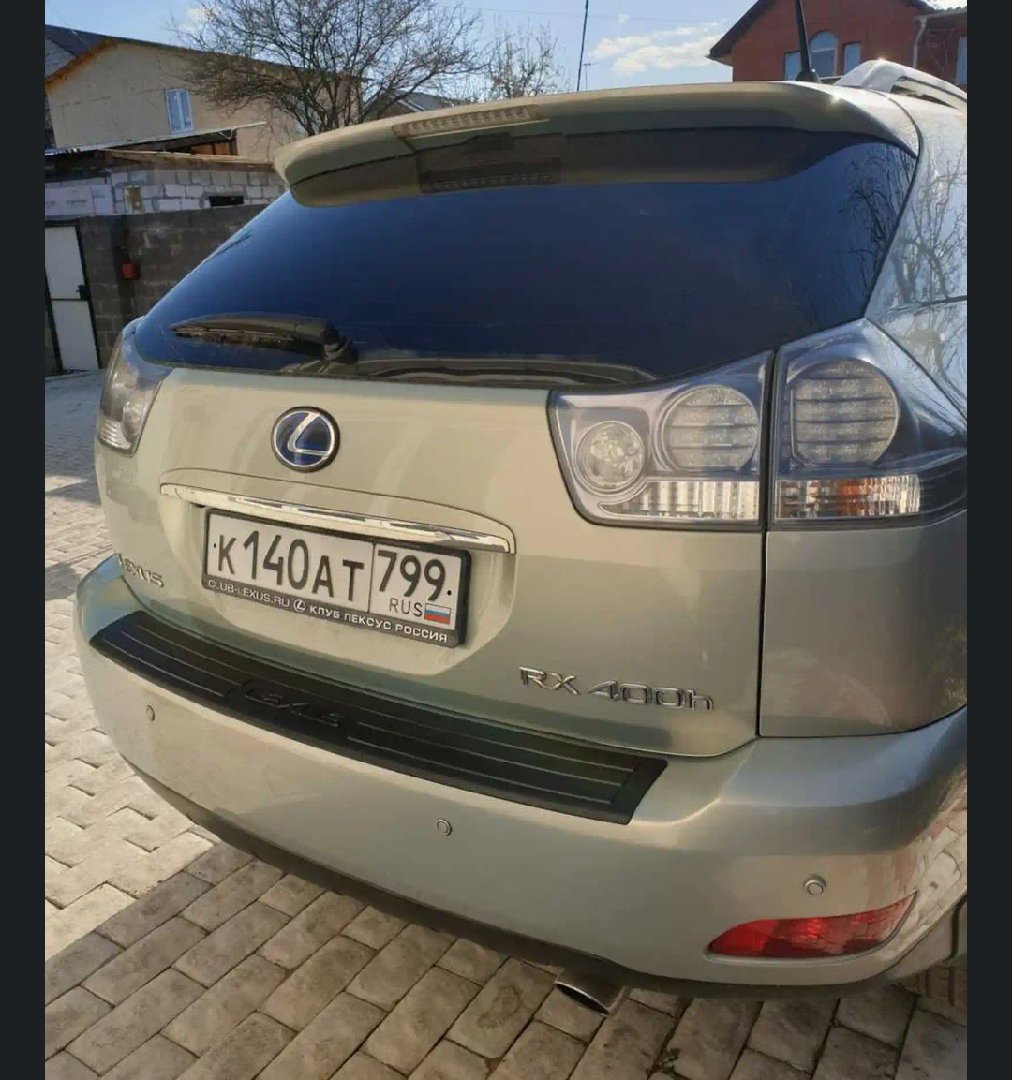Накладка на задний бампер от Lexus, Душанбе