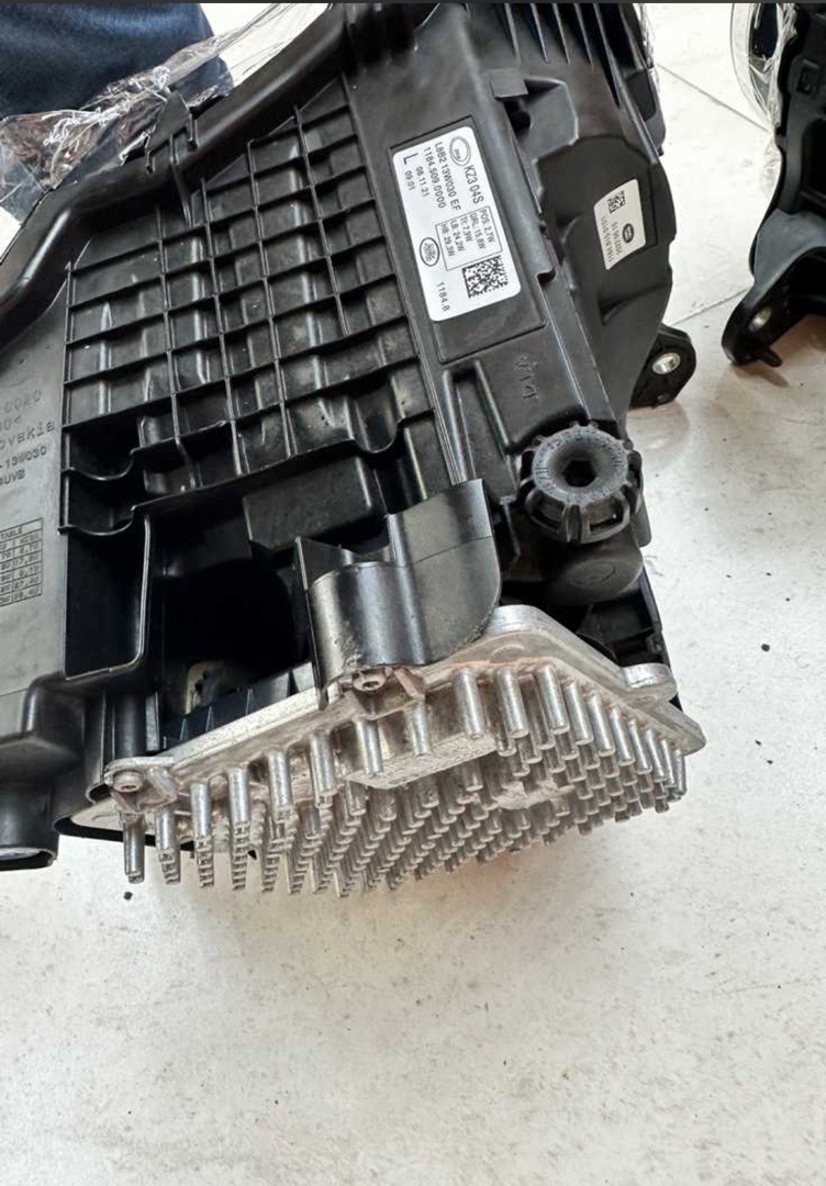 Передняя фара Range Rover Defender, Душанбе