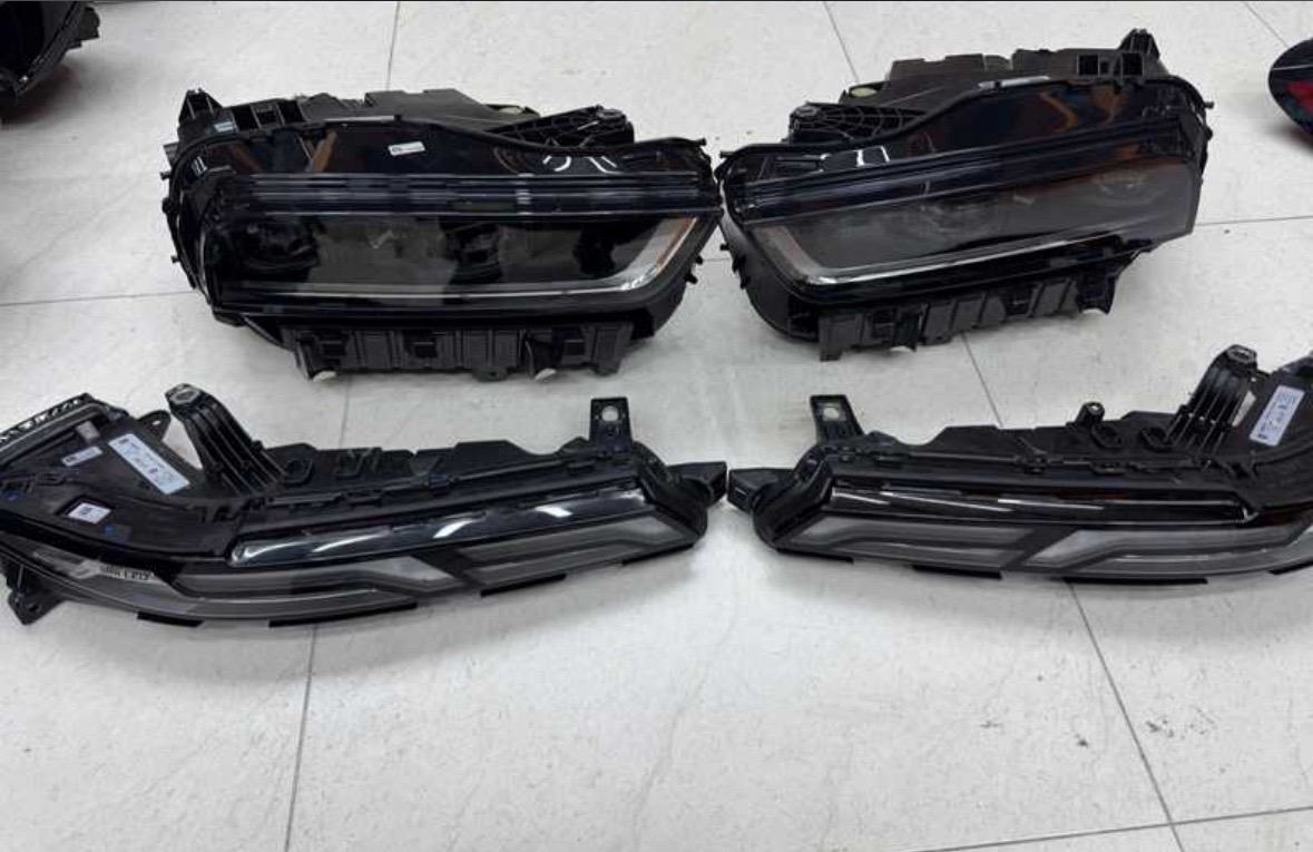 Передняя Фара BMW X7, Душанбе