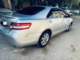 Toyota Camry 2009 — фото 3 из 13