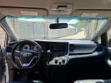 Toyota Sienna 2016 — фото 12 из 14