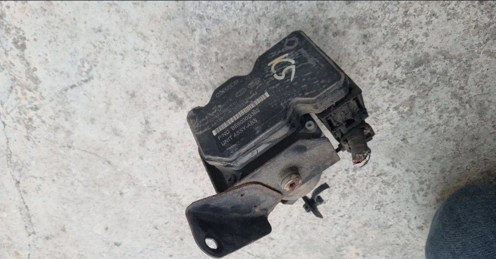 Блок ABS на Kia K5 2012 589202T500, Душанбе