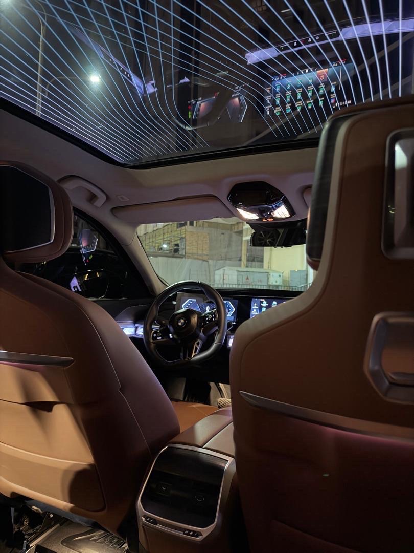BMW 7 series 2023 — фото 11 из 11