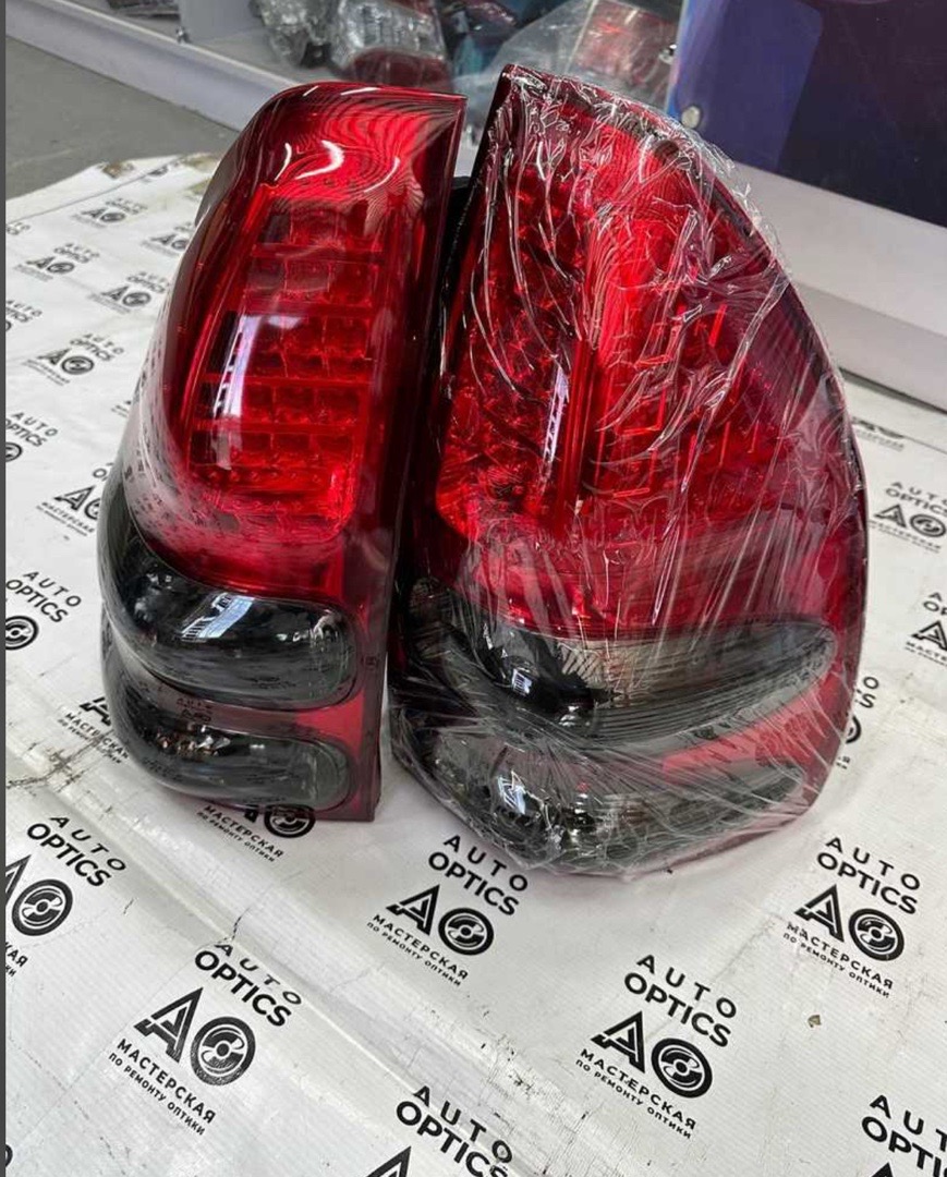 Стоп от Toyota Prado, Душанбе