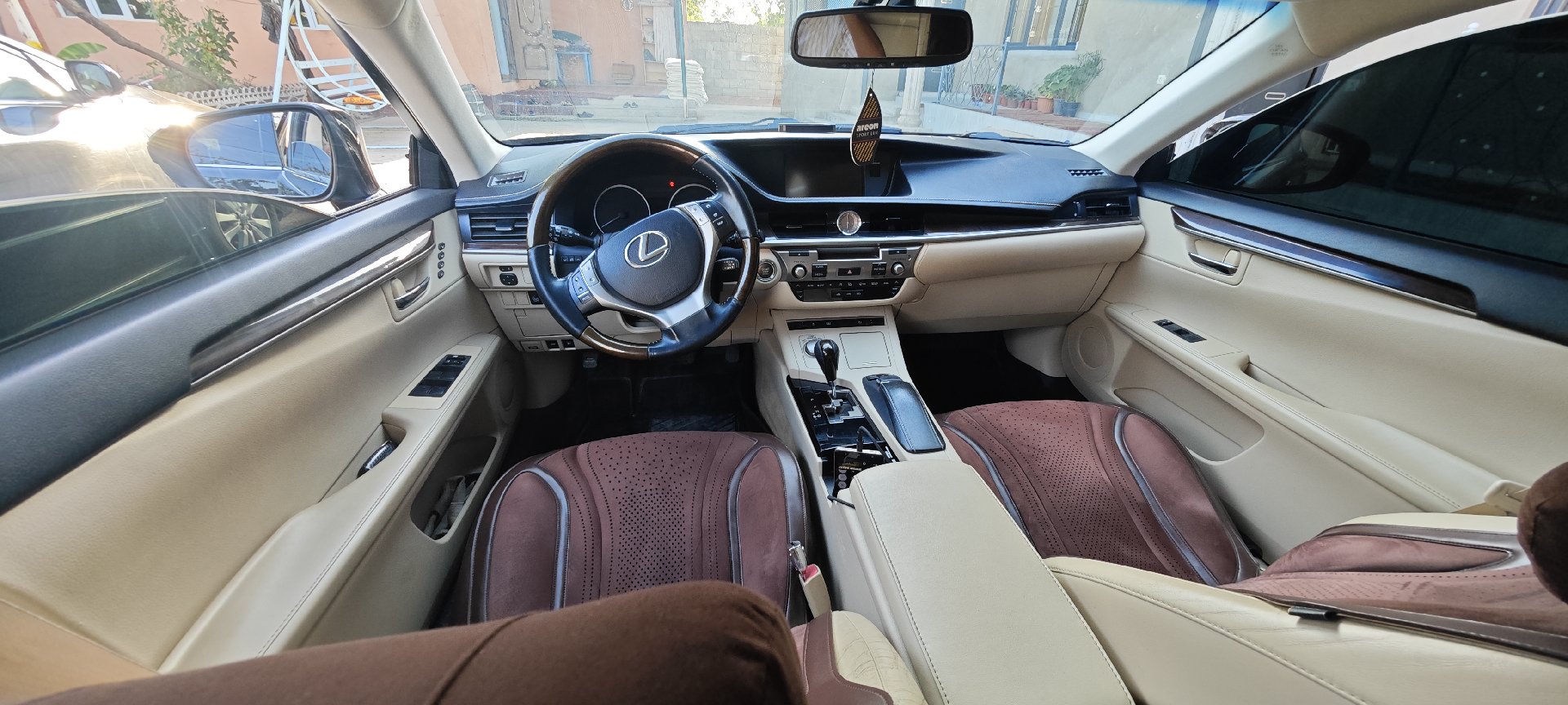 Lexus ES series, 2013, Рудаки