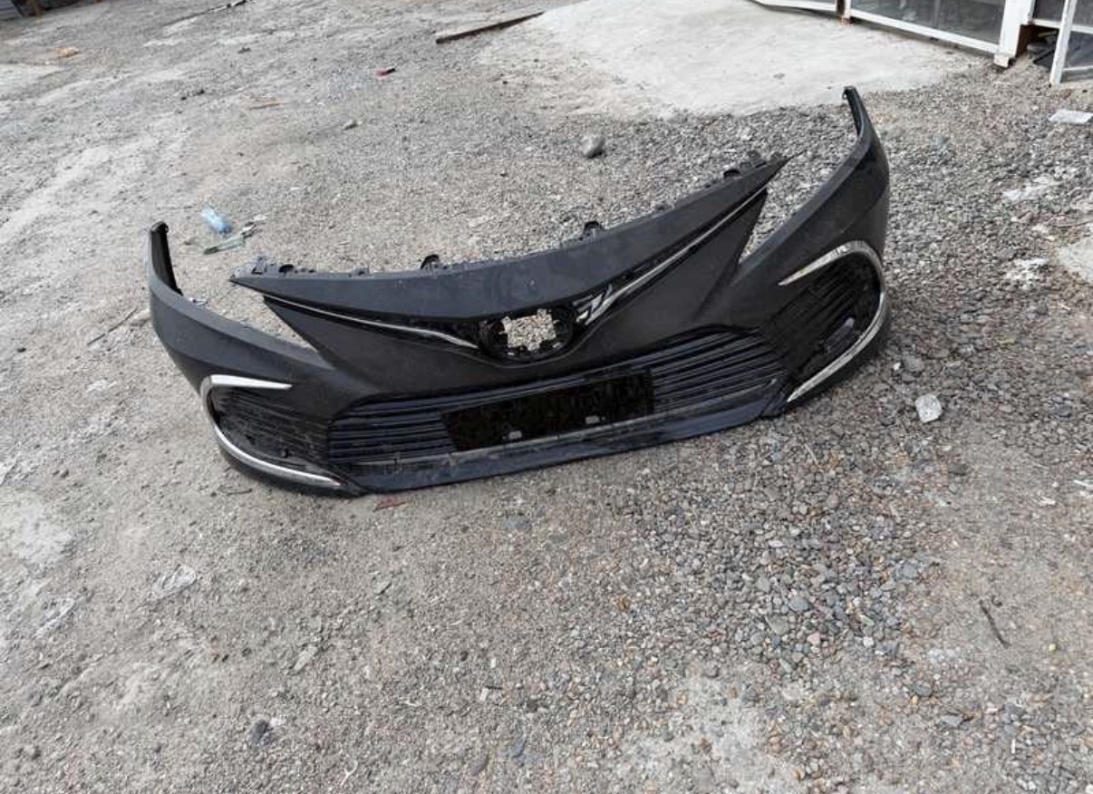 Передний бампер в сборе от Toyota Camry 6 2021, Душанбе