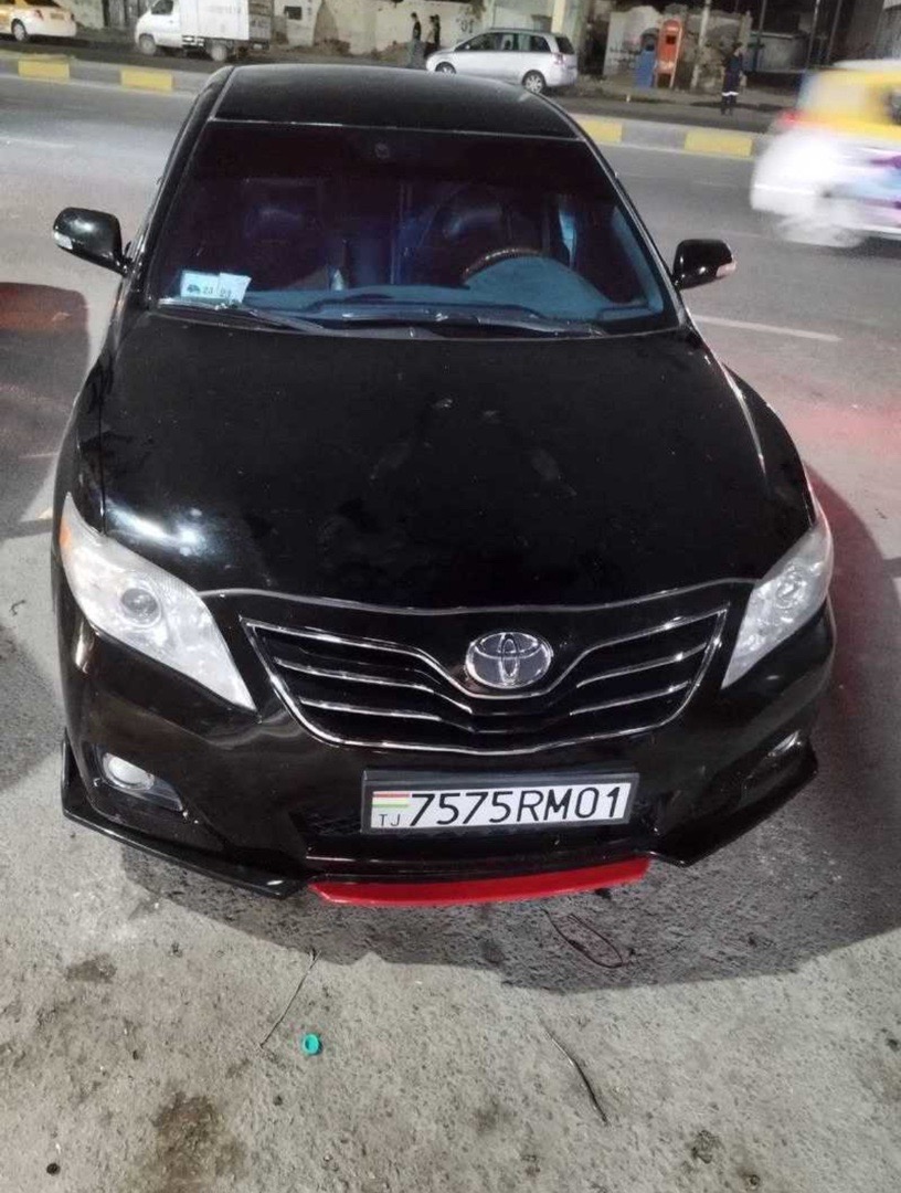 Универсальная губа для Toyota Camry 2, Душанбе