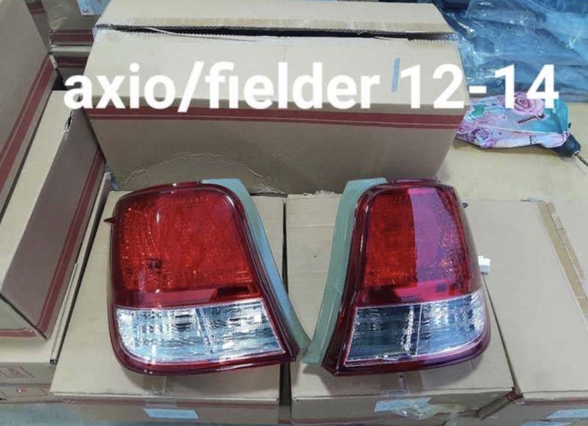 Задний столб от Toyota Axio 2012-2014, Душанбе
