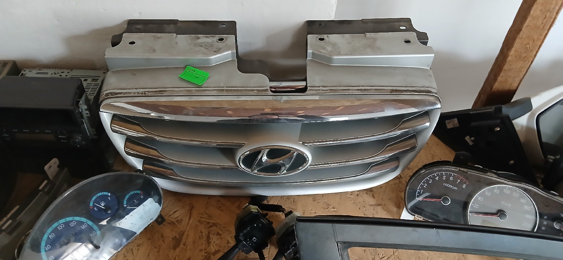 обрисофка на Hyundai hd, Худжанд