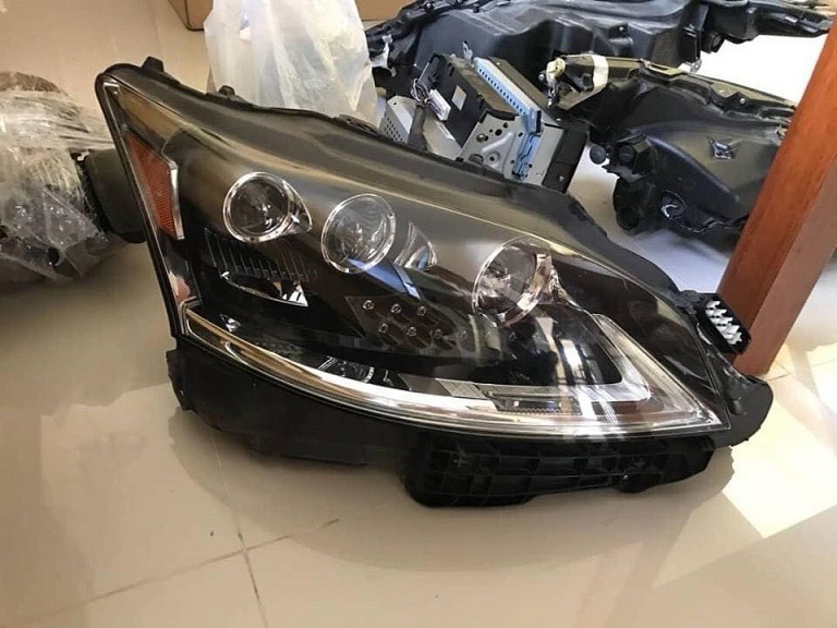 Lexus ES Classic 2 Projector, Душанбе