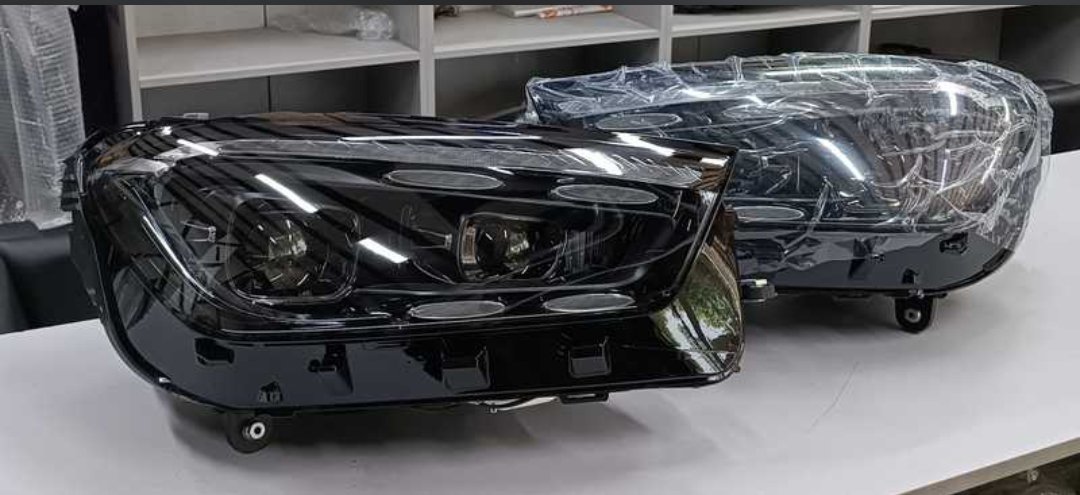 Фара на Mercedes Benz, Душанбе
