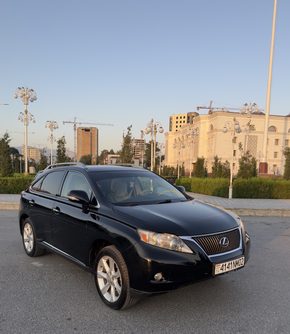 Lexus RX series, 2010, Пенджикент