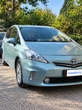 Toyota Prius 2015 — фото 7 из 7