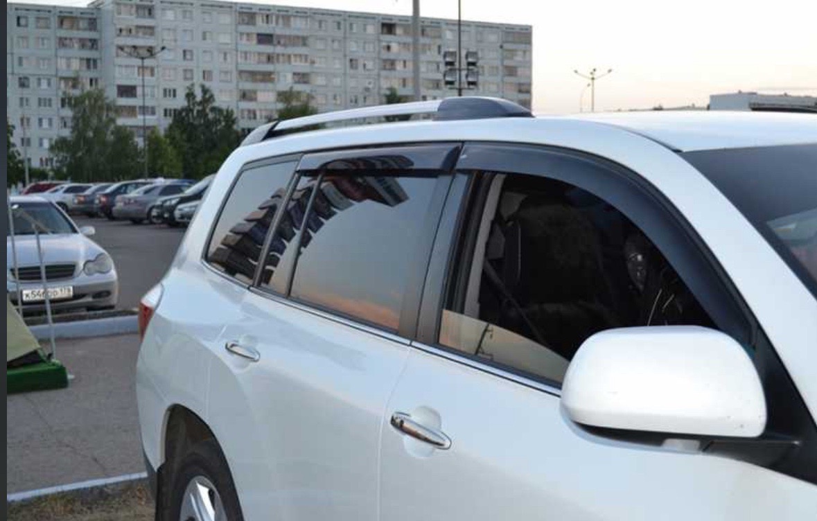Ветерок для Toyota Highlander, Душанбе