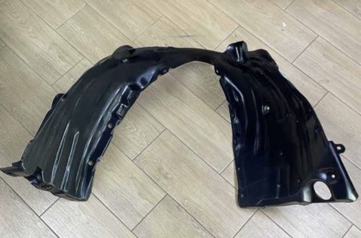 Подкрыльники Передний на Toyota Camry 6, Душанбе