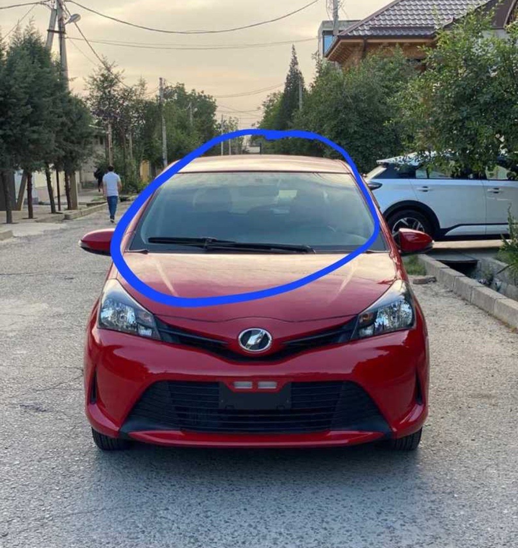 Лобовое стекло от Toyota Vitz 2, Душанбе
