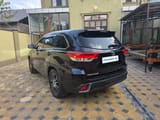 Toyota Highlander 2018 — фото 5 из 11