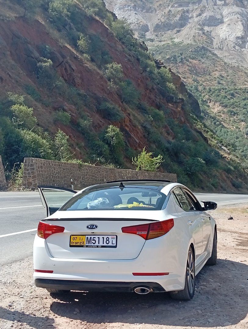 Kia K5, 2011, Душанбе