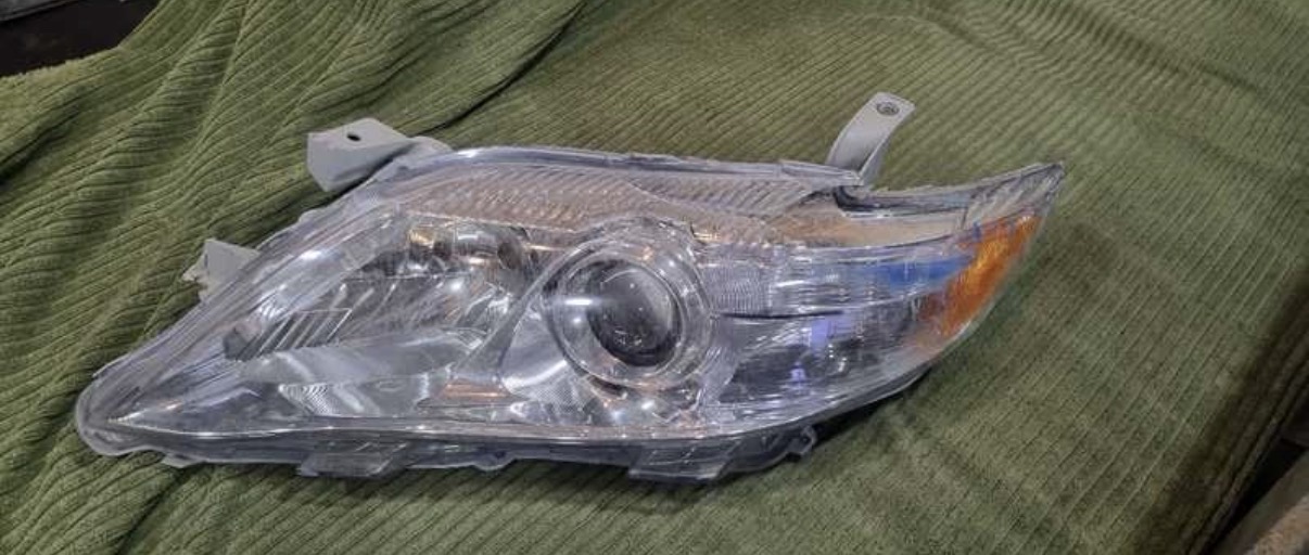 Левая фара от Toyota Camry 2 depa, Душанбе