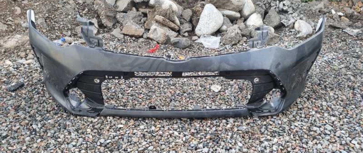 Передний бампер от Toyota Camry 5, Душанбе
